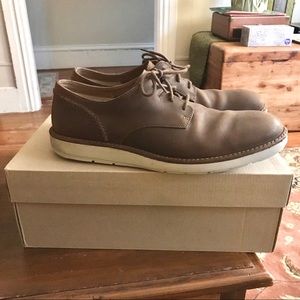 Clarks Men’s Casual/Dress Shoes size 11.5